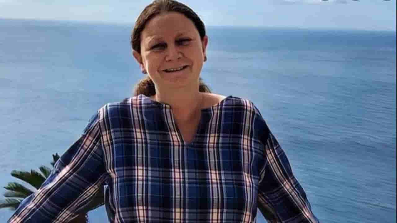 Caroline Browne, Phoenix Travel Manager Dies