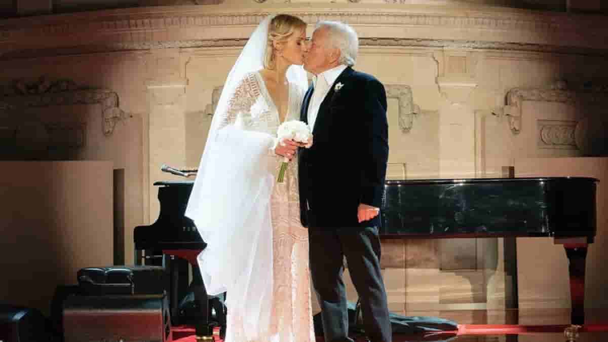 Robert Kraft Gets Hitched To Dana Blumberg In A Celebrity-Studded Surprise Wedding