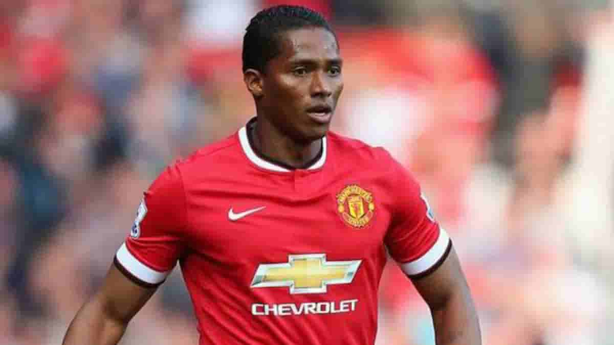 Who is Antonio Valencia Wife