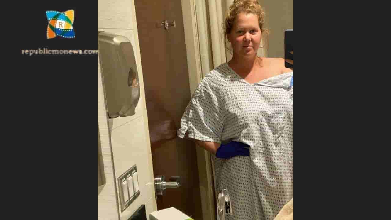 Amy Schumer Endometriosis Struggles