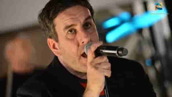 How did Terry Hall die