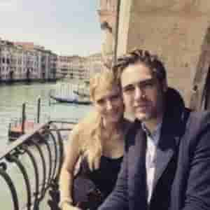 Is Singer Charlie Simpson Married? Who is busted Charlie Simpson Wife ...