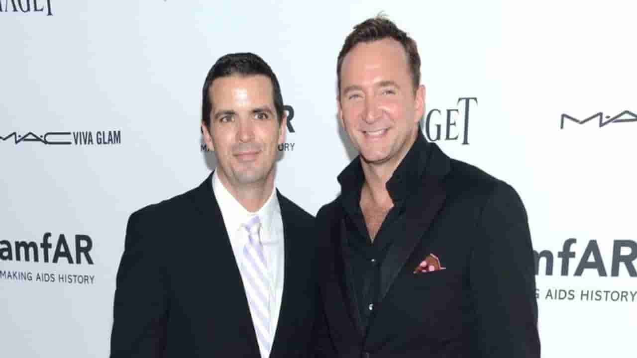 Clinton Kelly Husband