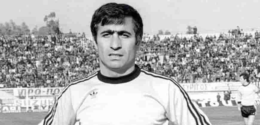 Mimis Papaioannou, a Greek football legend, has passed away