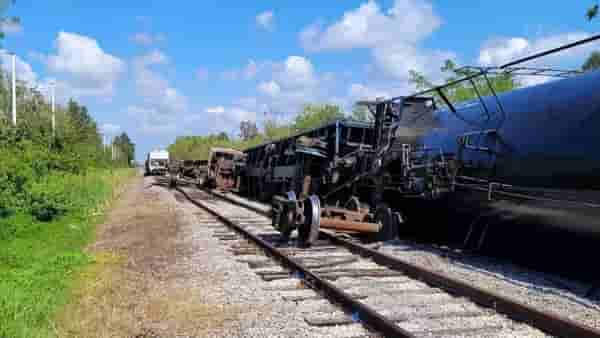 manatee county train derailment