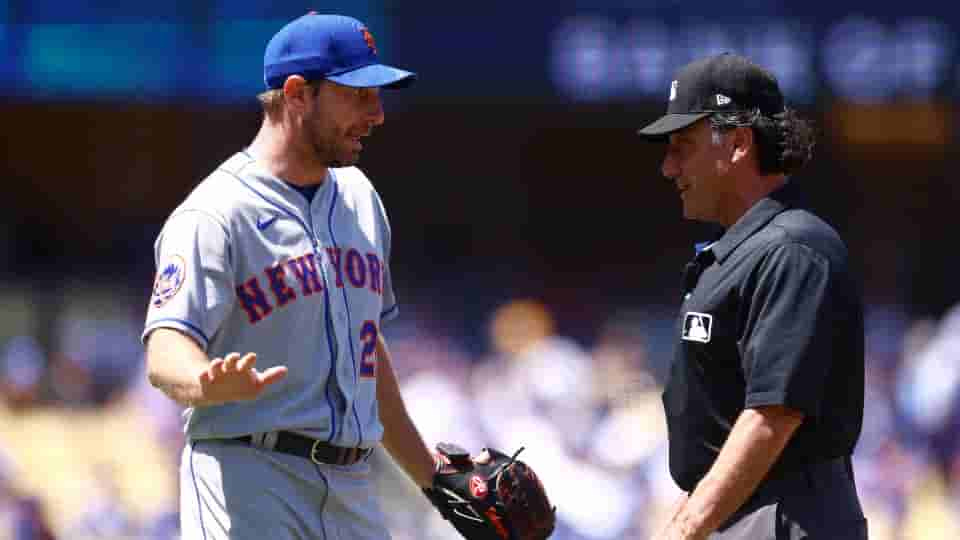 Max Scherzer ejection - Did Max Scherzer have Rosin on his glove?