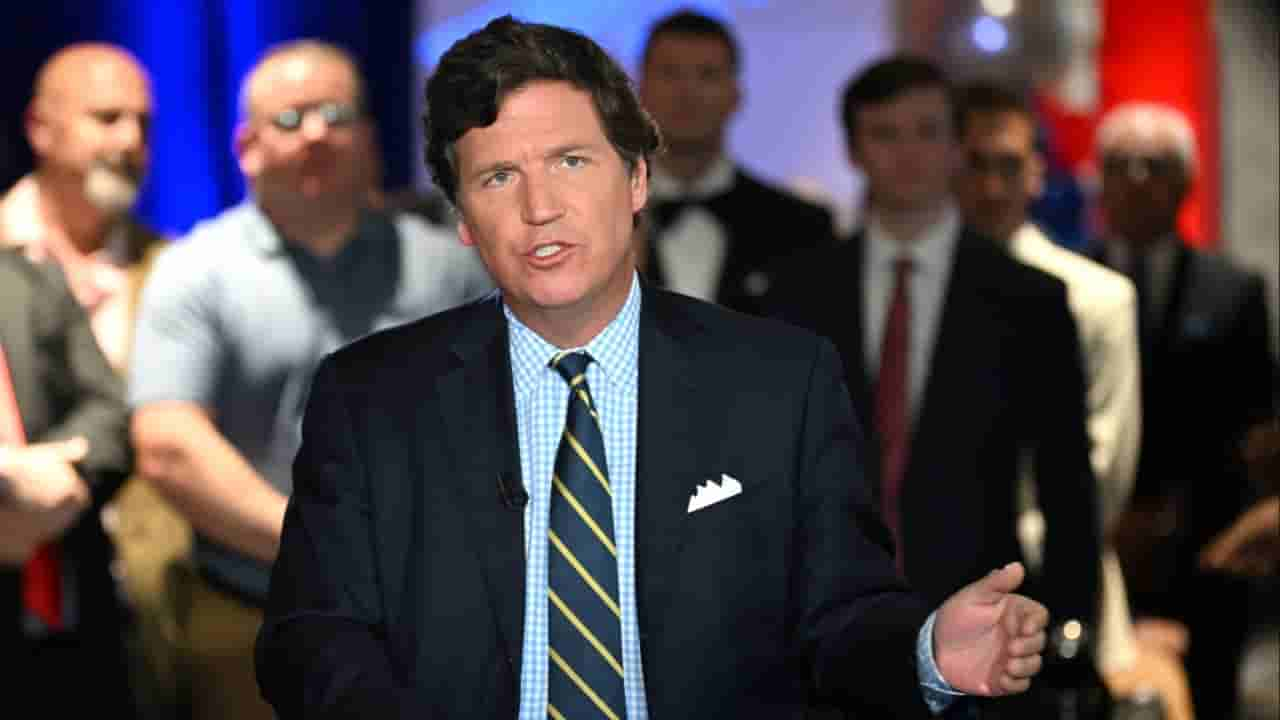 Tucker Carlson Age