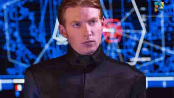 Who Is Commandant Hux In The Mandalorian