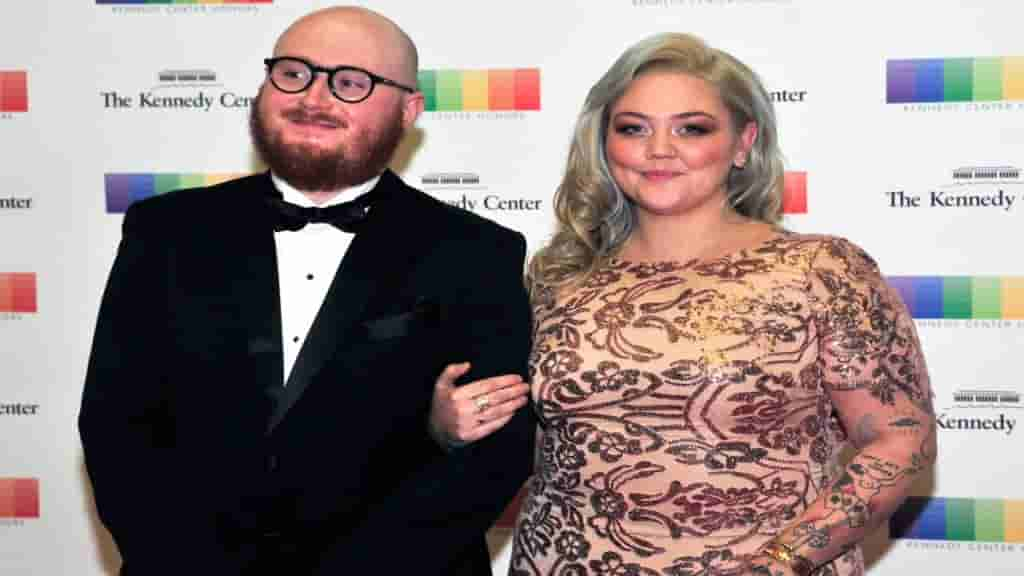 Who is Elle King’s partner? Is Elle King still married? The Republic