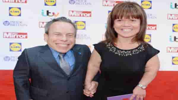 Warwick Davis Wife