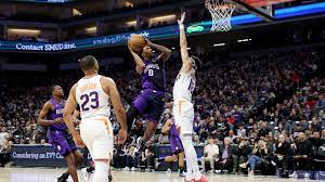 "Phoenix Suns Face Challenges as Problems Persist in Blowout Loss to Sacramento Kings"