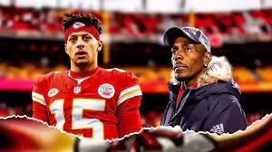 Chiefs' Patrick Mahomes Addresses Dad's Imprisoning with Firm Responses