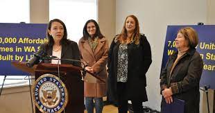 Cantwell supports a bipartisan Federal Low-Income Housing Tax Credit Expansion