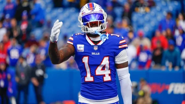 Texans load up with trade for Bills’ Pro Bowl receiver Stefon Diggs